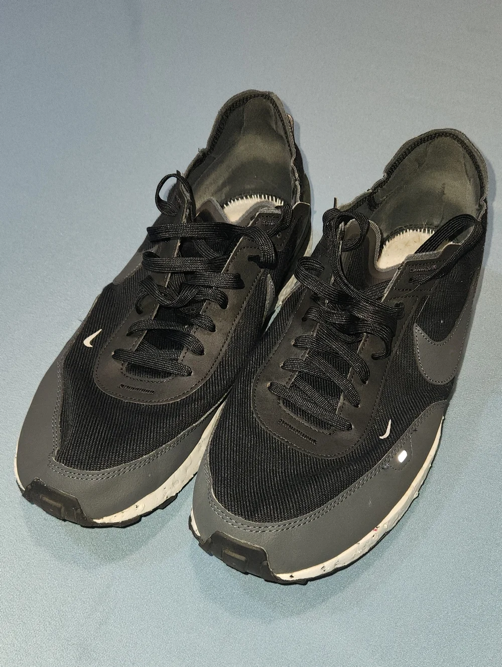Nike Men’s Waffle One Crater In Black and Anthracite. Size 15.